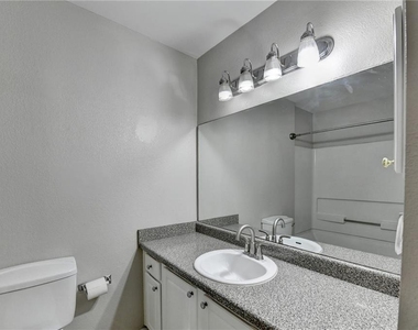3655 Habersham Road Ne - Photo Thumbnail 18