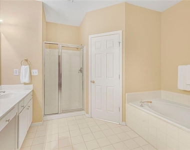 132 Wetherbrooke Lane - Photo Thumbnail 15