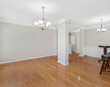 132 Wetherbrooke Lane - Photo Thumbnail 2