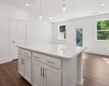 1621 Gunnin Trace Nw - Photo Thumbnail 6