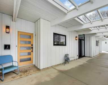 2649 Crawford Avenue - Photo Thumbnail 1