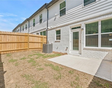 161 Auburn Valley Way - Photo Thumbnail 34