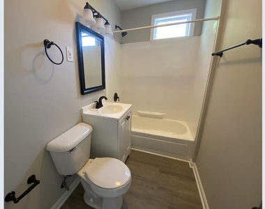 616 Vine Street - Photo Thumbnail 11