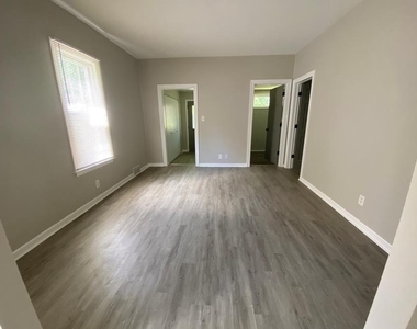 616 Vine Street - Photo Thumbnail 6