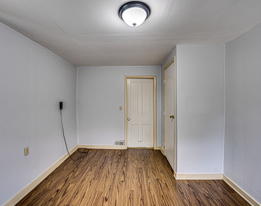 457 Talma Street - Photo Thumbnail 10