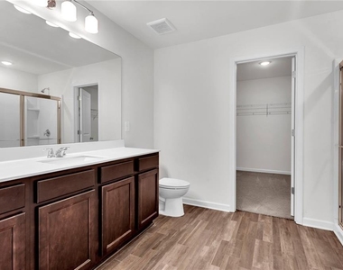 4855 Darby Drive - Photo Thumbnail 15