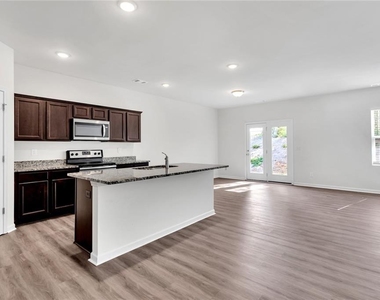 4855 Darby Drive - Photo Thumbnail 3