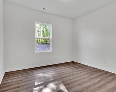 4855 Darby Drive - Photo Thumbnail 11