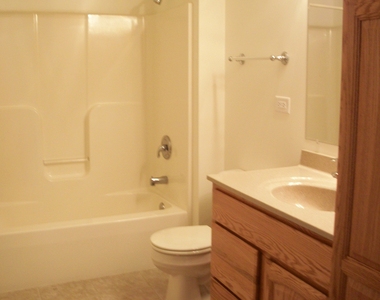 332 Cassidy Court - Photo Thumbnail 14