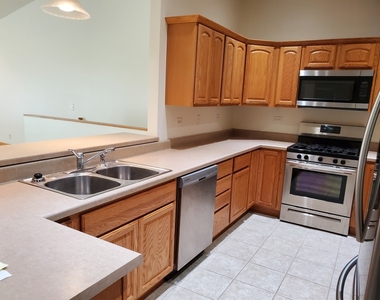 332 Cassidy Court - Photo Thumbnail 2