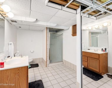 405 Greenfield Avenue - Photo Thumbnail 19