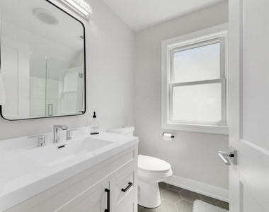 1205 Curtiss Street - Photo Thumbnail 27
