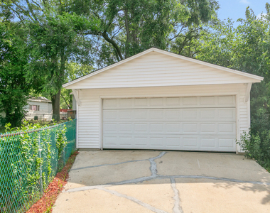 164 Galewood Drive - Photo Thumbnail 12
