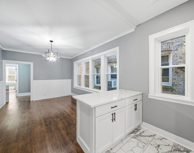 8024 S Vernon Avenue - Photo Thumbnail 14