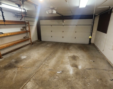 808 S Cedarcrest Drive - Photo Thumbnail 3