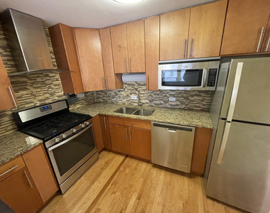 1450 E 55th Place - Photo Thumbnail 3