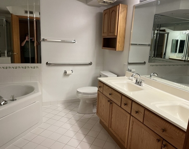 650 S River Road - Photo Thumbnail 6