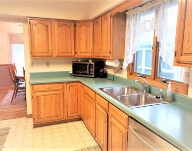 416 Red Wing Lane - Photo Thumbnail 5