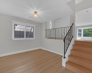 1132 Brighton Place - Photo Thumbnail 2