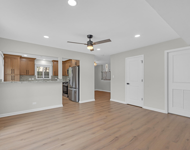 1132 Brighton Place - Photo Thumbnail 15