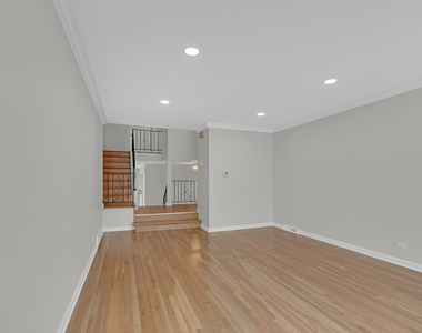 1132 Brighton Place - Photo Thumbnail 5