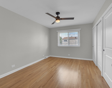 1132 Brighton Place - Photo Thumbnail 9