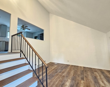 571 White Birch Road - Photo Thumbnail 2