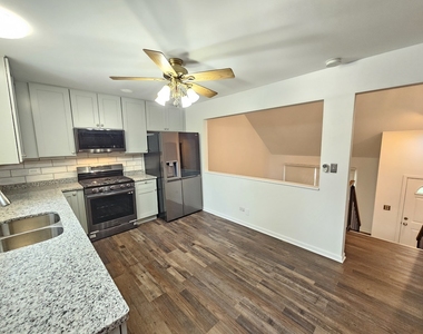 571 White Birch Road - Photo Thumbnail 7