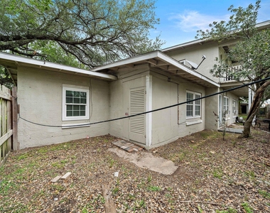 818 3rd Avenue N - Photo Thumbnail 8