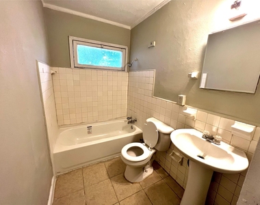 818 3rd Avenue N - Photo Thumbnail 9