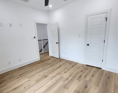 316 S Sandra Street - Photo Thumbnail 15