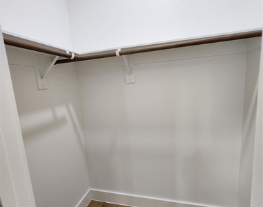 316 S Sandra Street - Photo Thumbnail 19