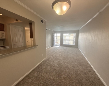 7315 Brompton Rd Street - Photo Thumbnail 3