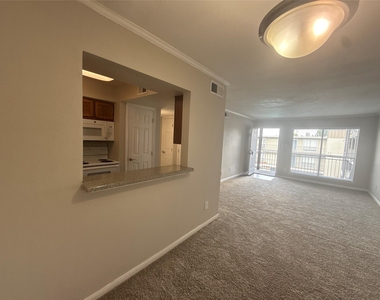 7315 Brompton Rd Street - Photo Thumbnail 3