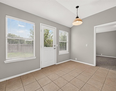 14922 Sugar Sweet Drive - Photo Thumbnail 16