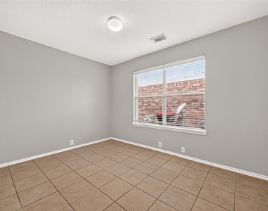 14922 Sugar Sweet Drive - Photo Thumbnail 32