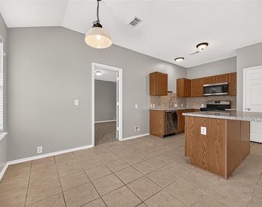 14922 Sugar Sweet Drive - Photo Thumbnail 15