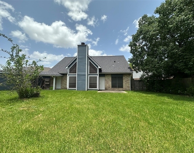 2523 Castle Place - Photo Thumbnail 27