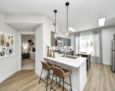 3003 Memorial Court - Photo Thumbnail 15