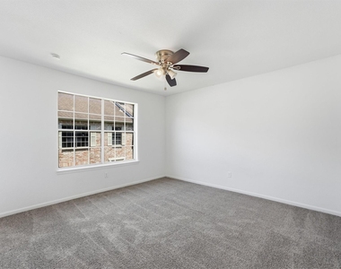 78 W Park West Drive - Photo Thumbnail 12