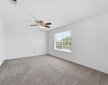 78 W Park West Drive - Photo Thumbnail 9
