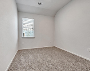 10026 Thicket Park Lane - Photo Thumbnail 18