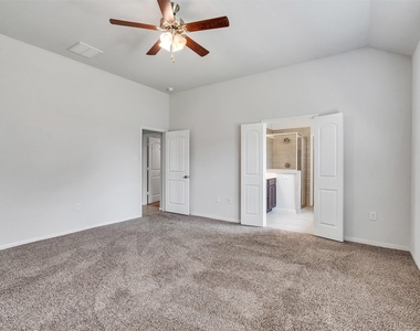 10026 Thicket Park Lane - Photo Thumbnail 21