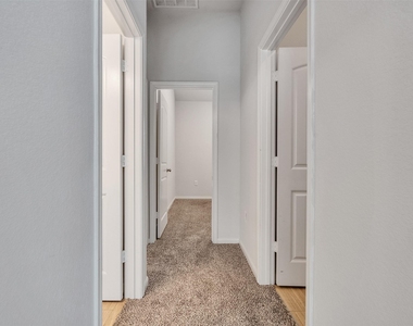 10026 Thicket Park Lane - Photo Thumbnail 25