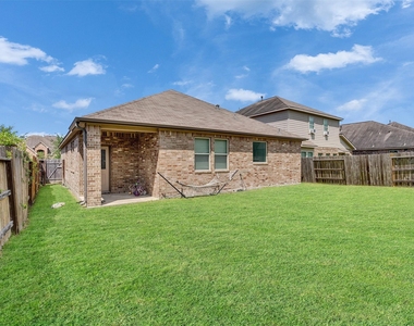 10026 Thicket Park Lane - Photo Thumbnail 33