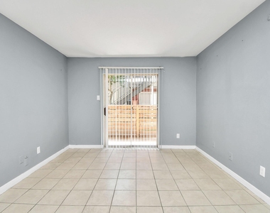 5959 Bonhomme Road - Photo Thumbnail 4