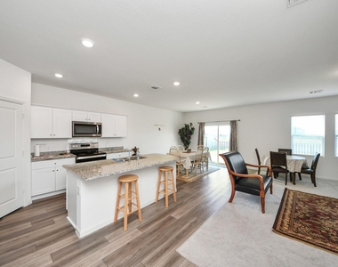 4830 Highland Springs Drive - Photo Thumbnail 25
