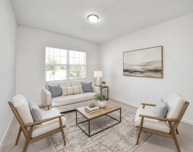 4830 Highland Springs Drive - Photo Thumbnail 9