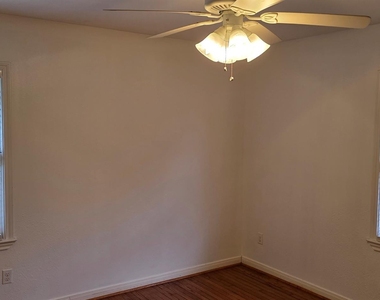 14 Gulf Lane - Photo Thumbnail 8