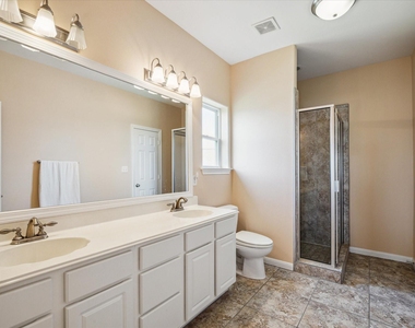 4015 Warchest Court - Photo Thumbnail 27